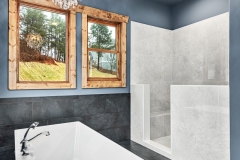 Nice Master Bath in Garrison Hills