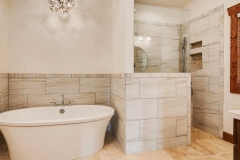 Soaking Bath Tub and Separate Showing Area is A Must