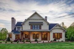 Farmhouse-Style-Home-in-Garrison-Hills